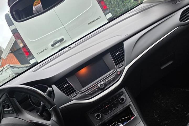 undefined Opel Astra fra 2019