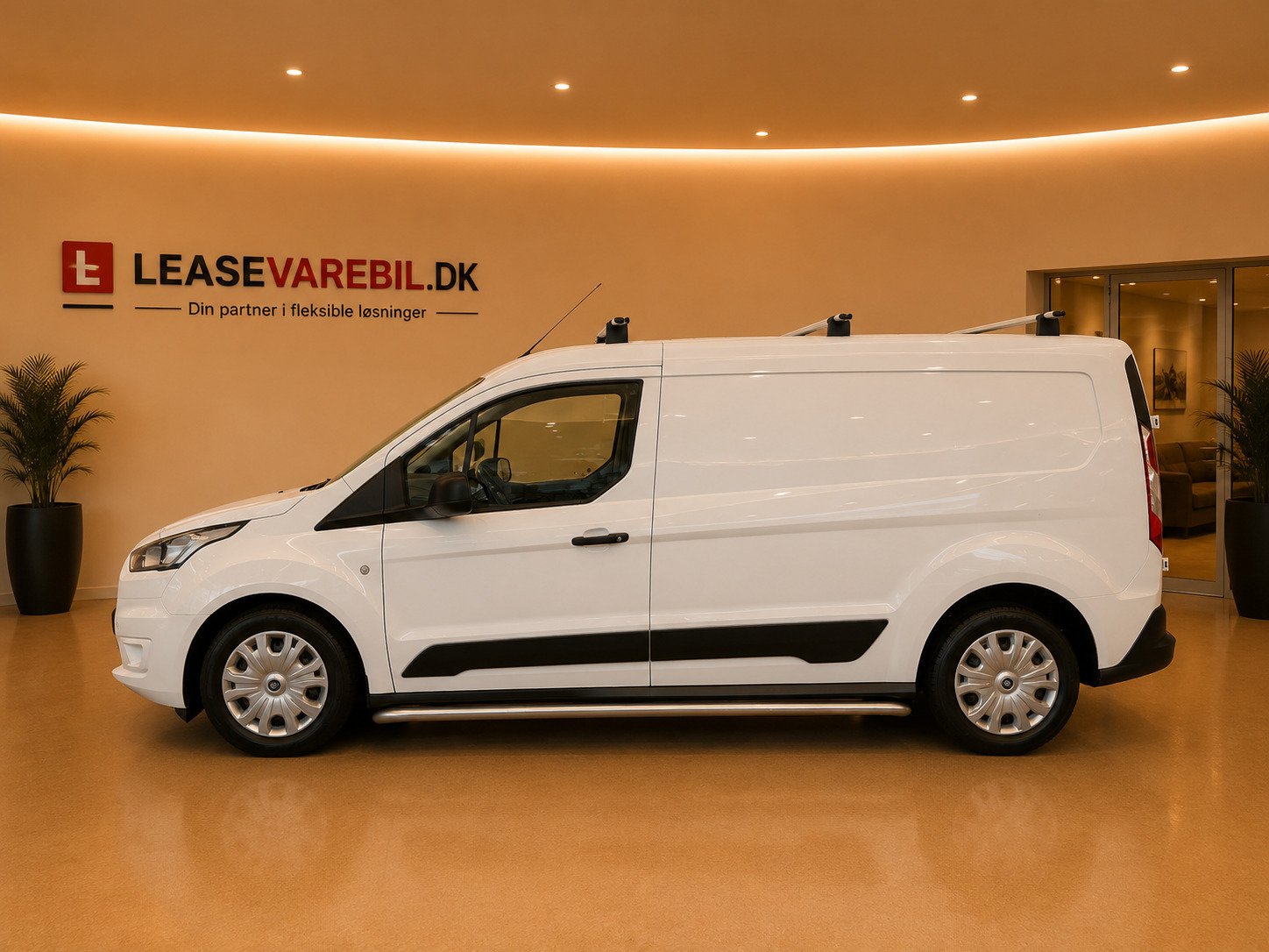 Hvid Ford Transit Connect fra 2019
