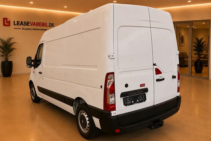 Hvid Renault Master III T35 fra 2017