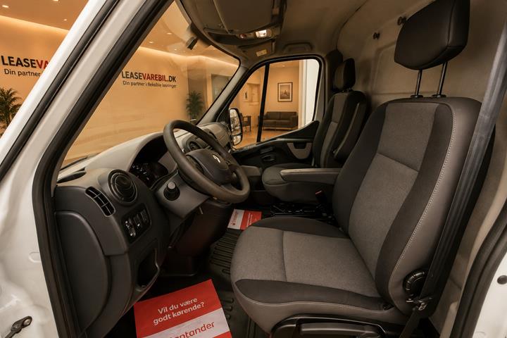 Hvid Renault Master III T35 fra 2017