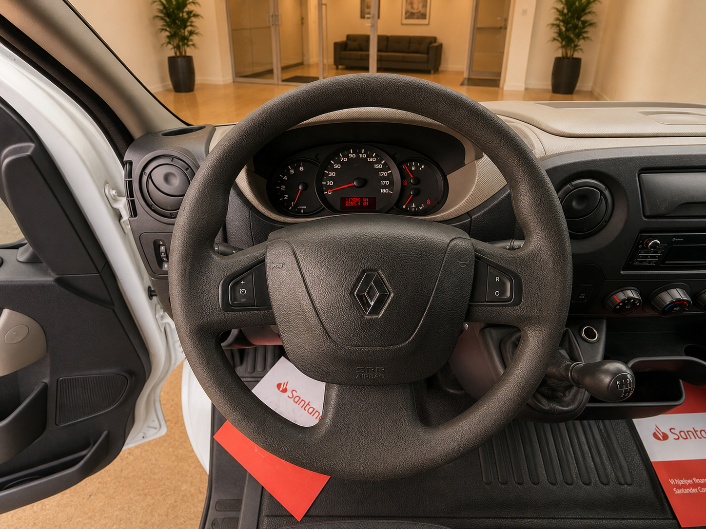 Hvid Renault Master III T35 fra 2017