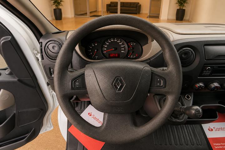 Hvid Renault Master III T35 fra 2017