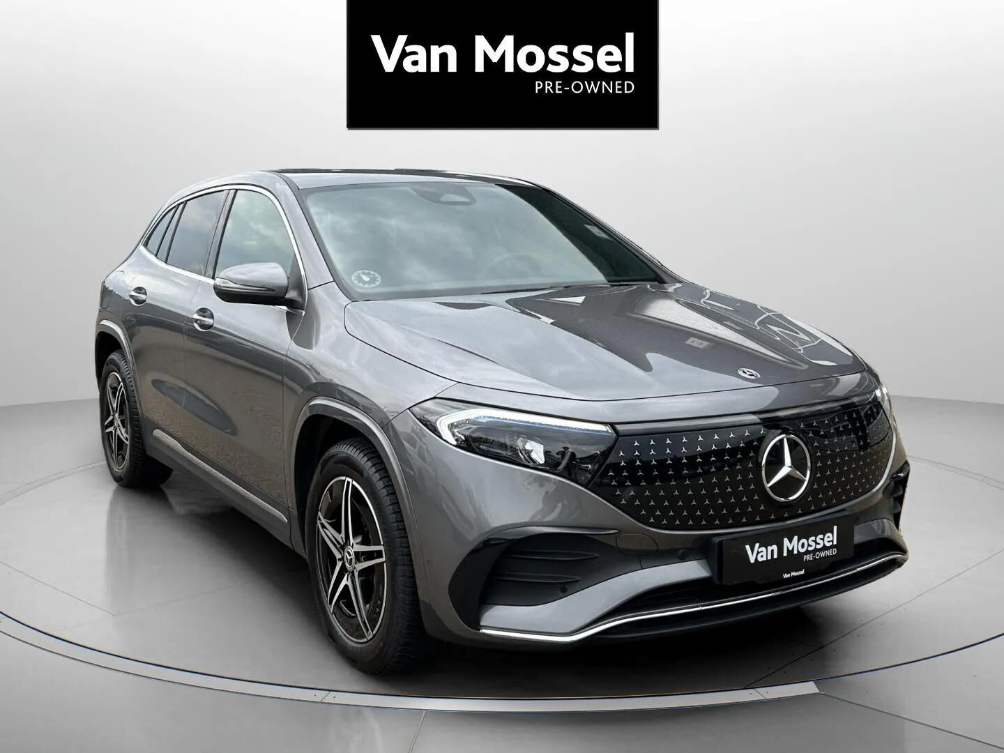 Grå Mercedes EQA 250+ fra 2025