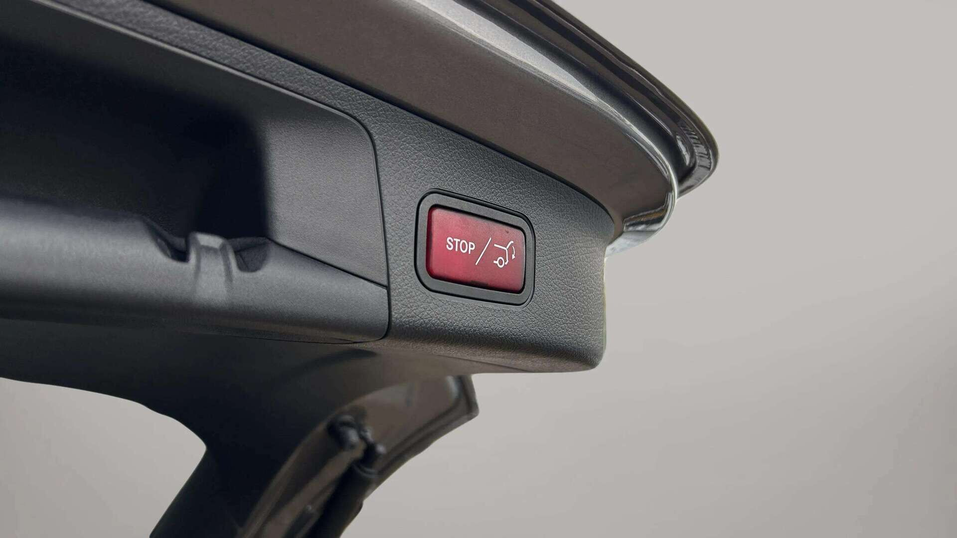 Grå Mercedes EQA 250+ fra 2025