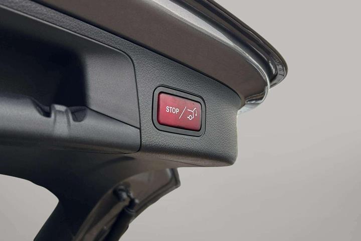 Grå Mercedes EQA 250+ fra 2025