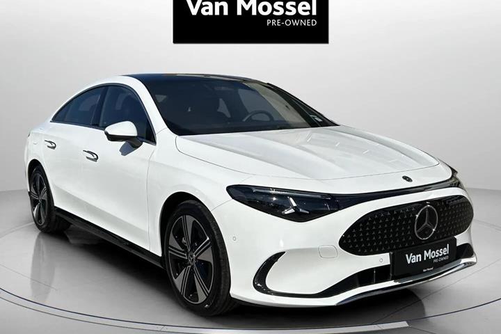 Hvid Mercedes CLA250+ fra 2025