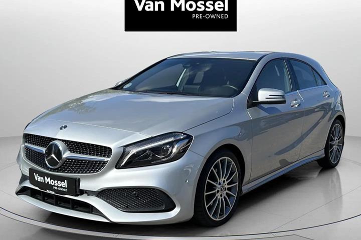 Grå Mercedes A200 fra 2018