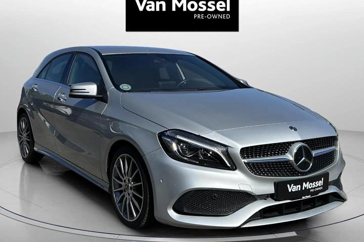 Grå Mercedes A200 fra 2018