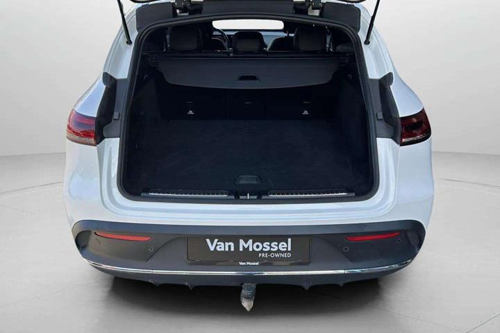 Hvid Mercedes EQC 400 fra 2022