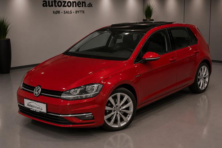 Rød VW Golf VII fra 2018