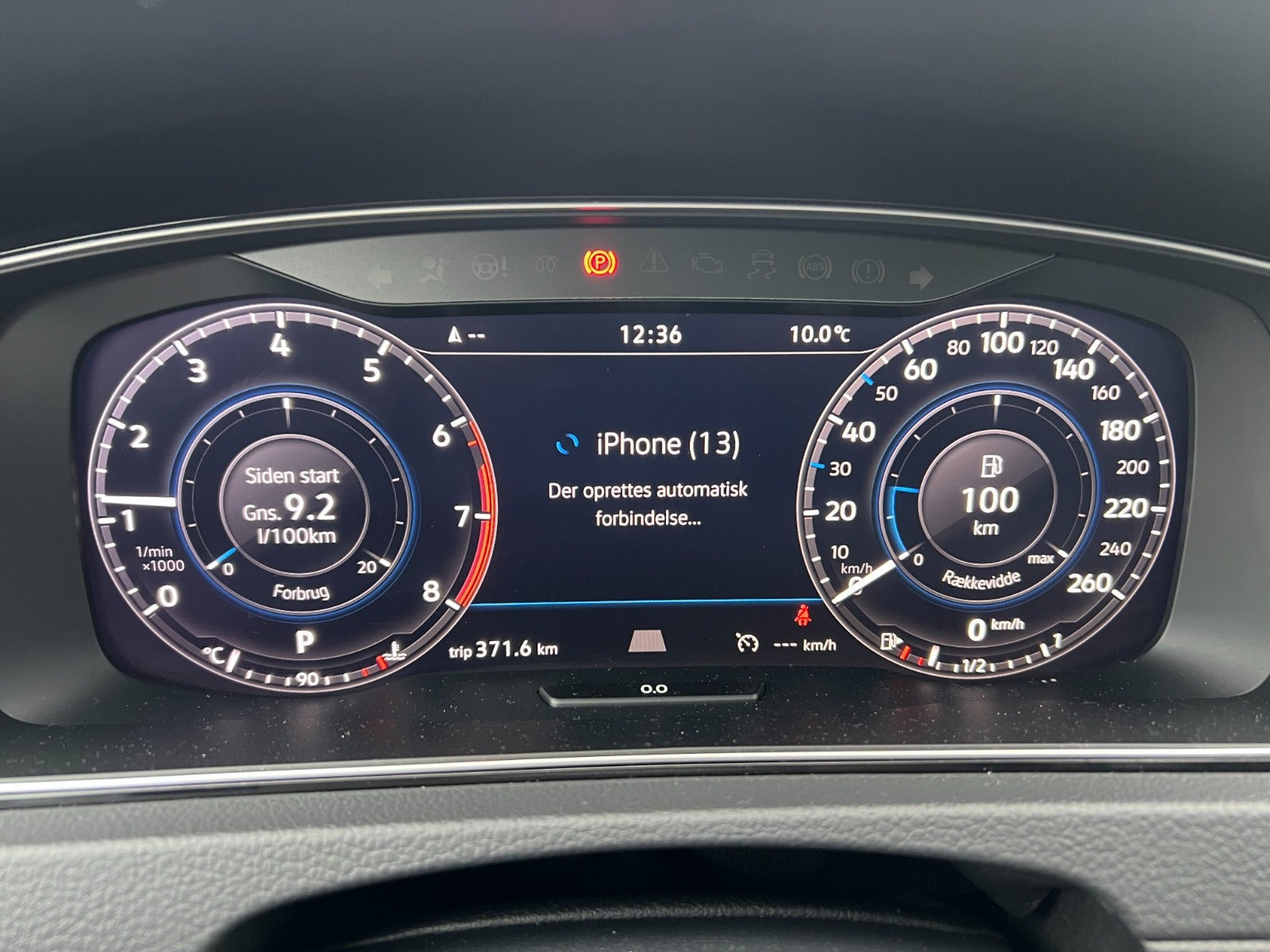 Rød VW Golf VII fra 2018