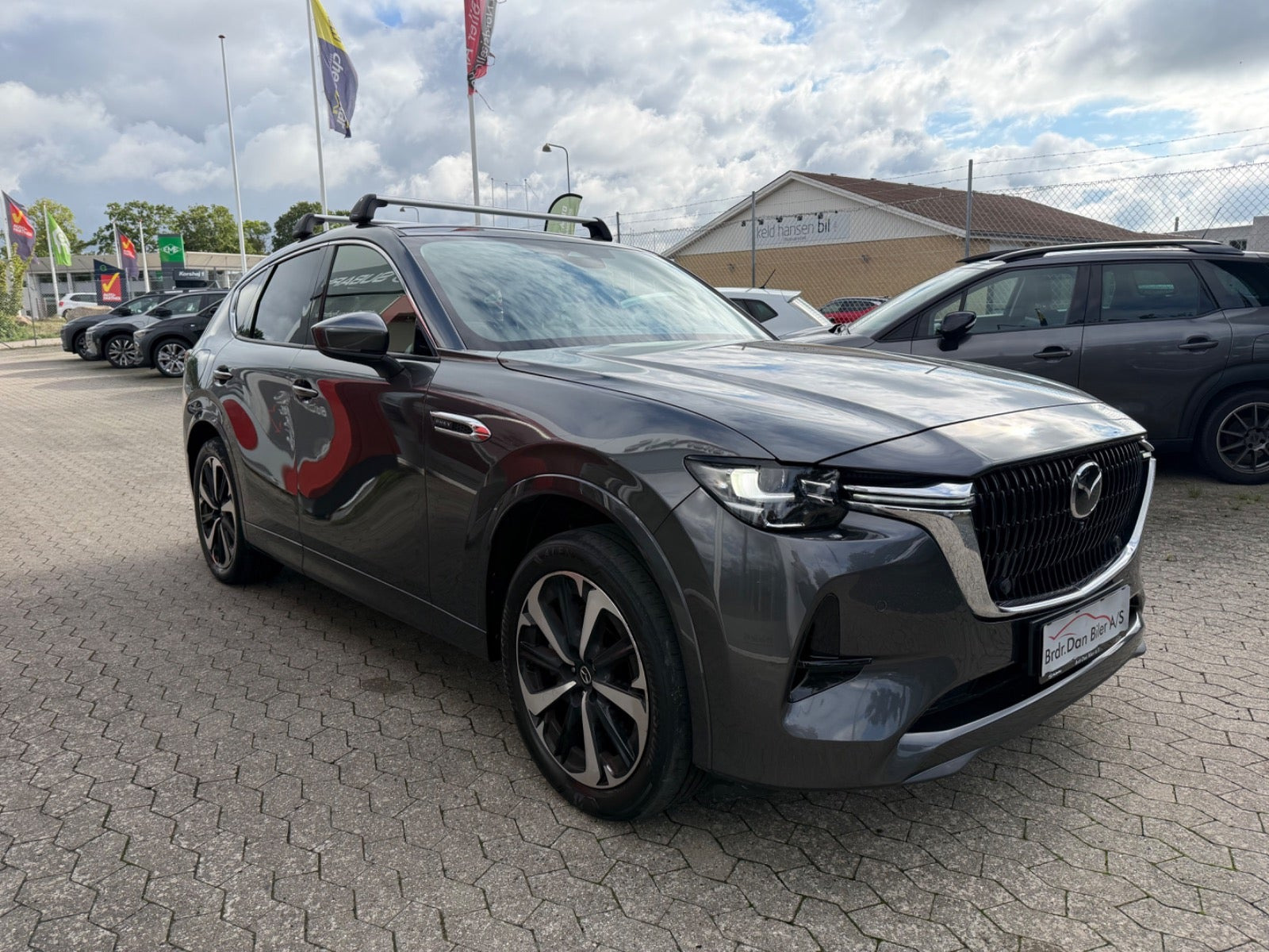 Grå Mazda CX-60 fra 2022