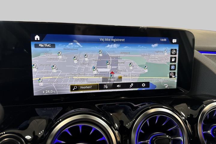 Grå Mercedes EQA250+ fra 2023