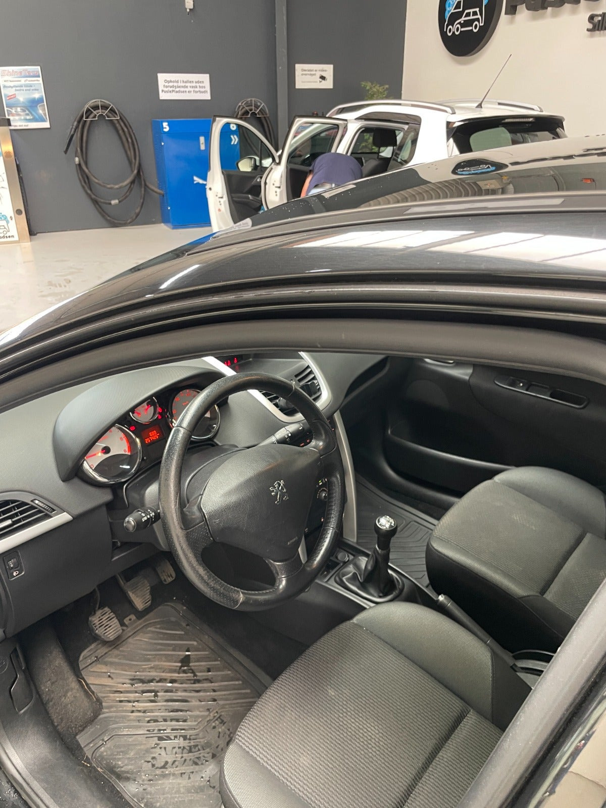 undefined Peugeot 207 fra 2011