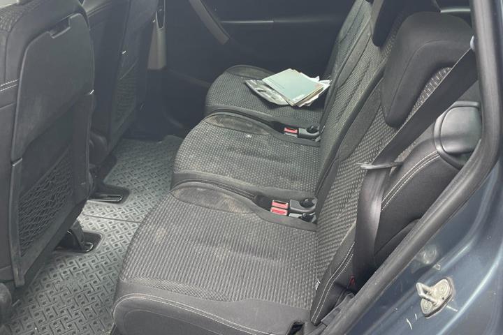 Grå Citroën Grand C4 Picasso fra 2009