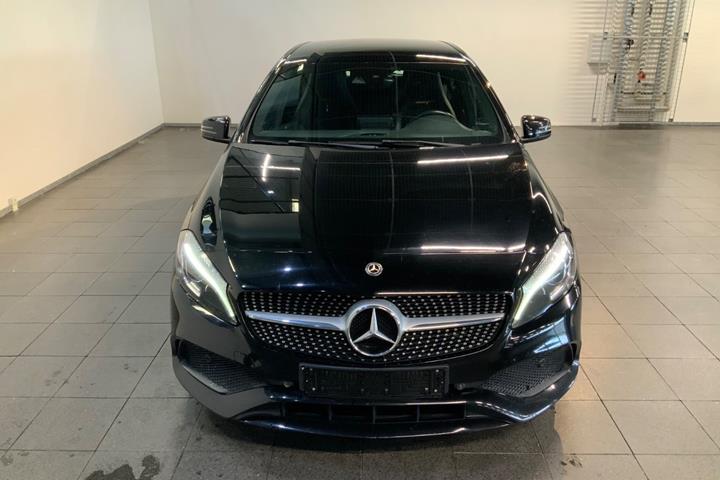 Sort Mercedes A200 fra 2018