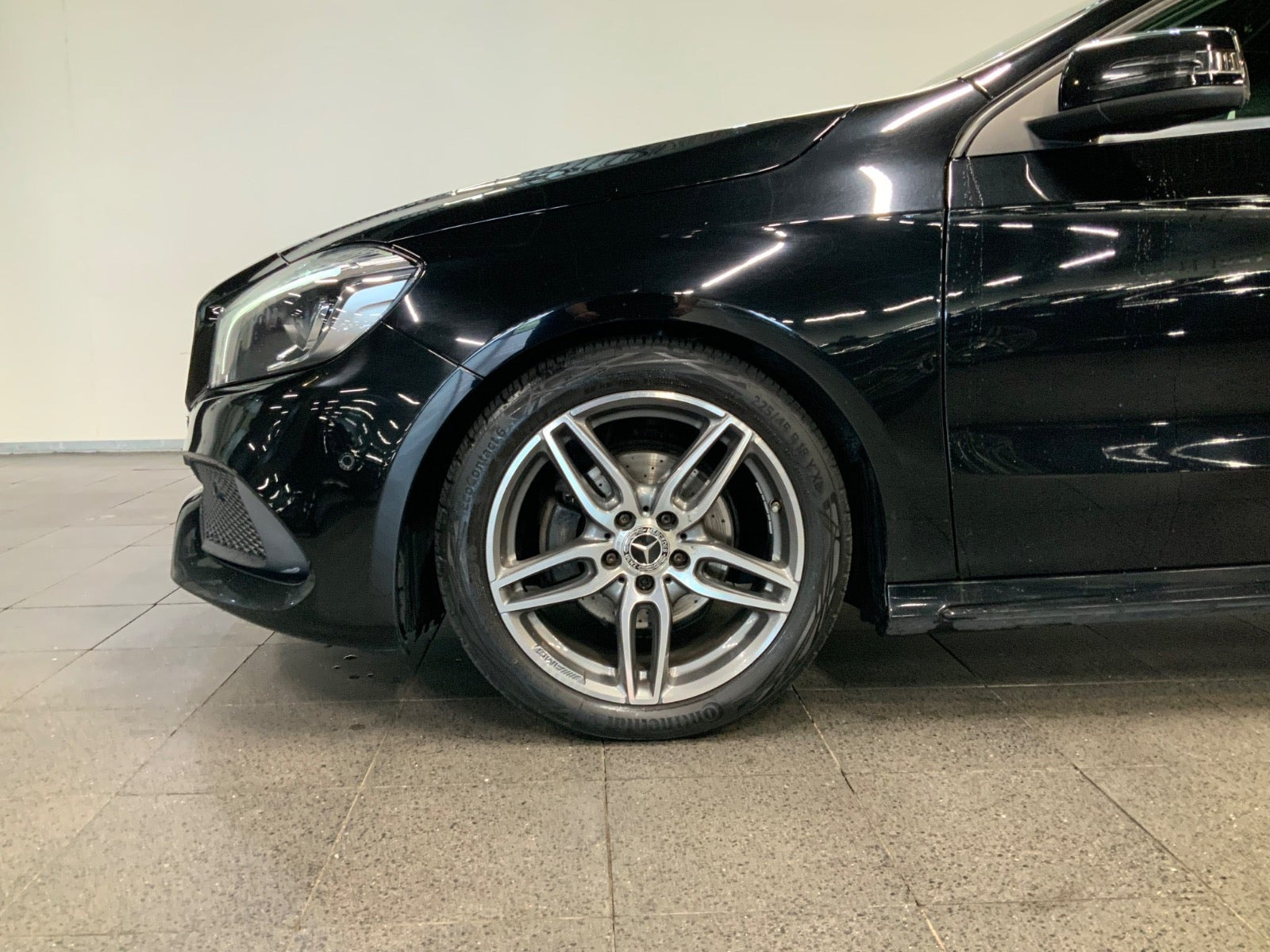 Sort Mercedes A200 fra 2018