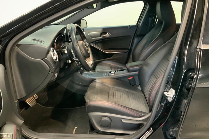 Sort Mercedes A200 fra 2018