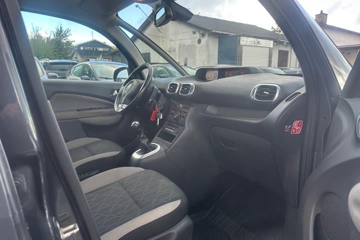Grå Citroën C3 Picasso fra 2015
