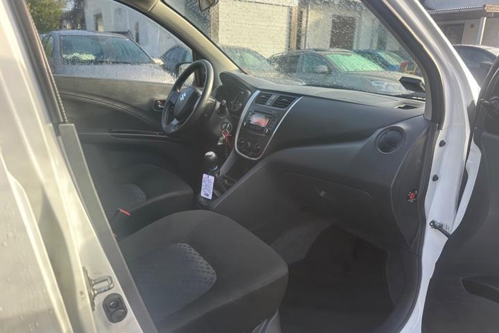 Hvid Suzuki Celerio fra 2017