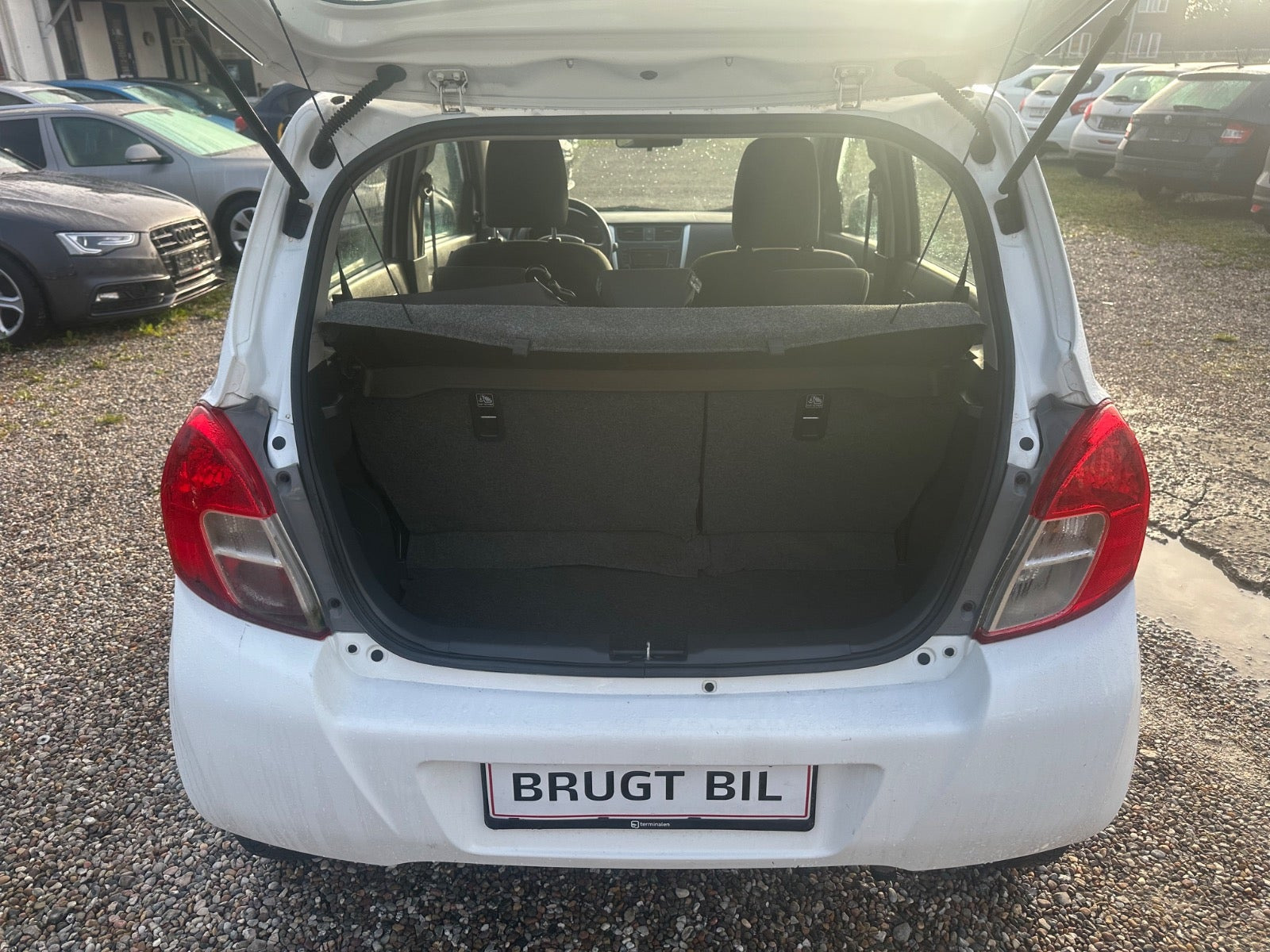Hvid Suzuki Celerio fra 2017