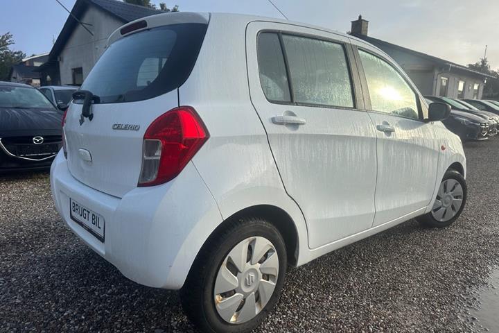 Hvid Suzuki Celerio fra 2017