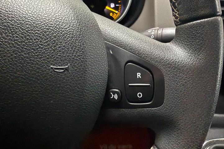 Sort Renault Trafic T29 fra 2016