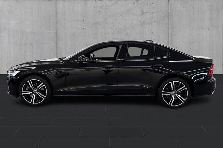 Sort Volvo S60 fra 2022