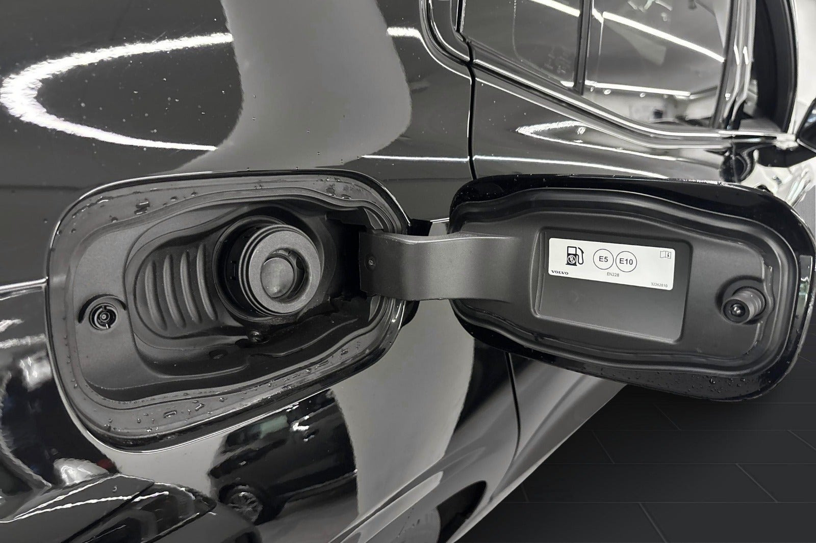 Sort Volvo S60 fra 2022