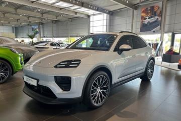 Porsche Macan 4