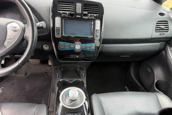 undefined Nissan Leaf fra 2012
