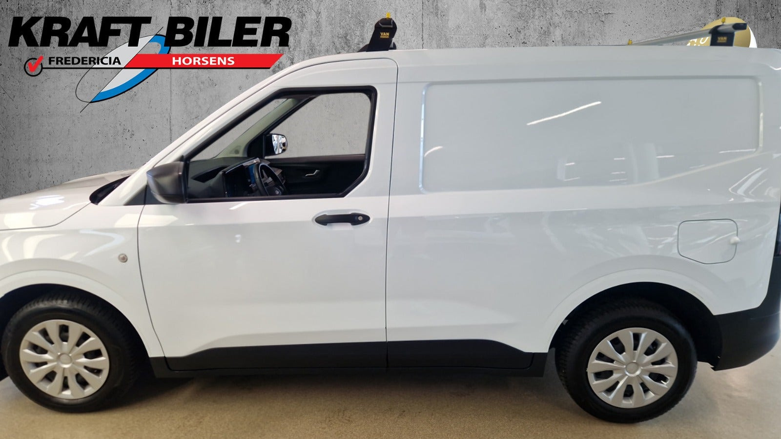 Hvid Ford Transit Courier fra 2024