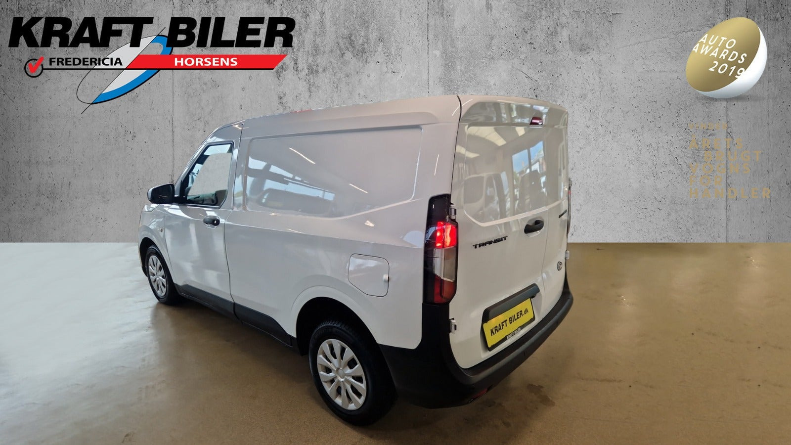 Hvid Ford Transit Courier fra 2024