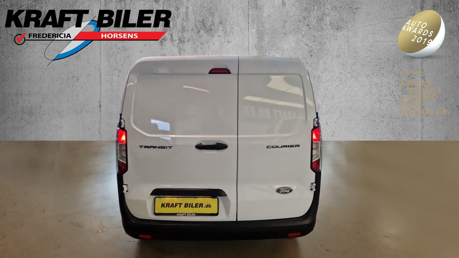 Hvid Ford Transit Courier fra 2024