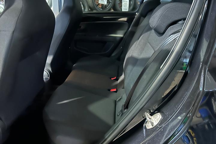 Sort VW E-UP! fra 2023