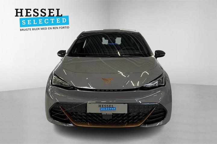 Grå Cupra Born fra 2024