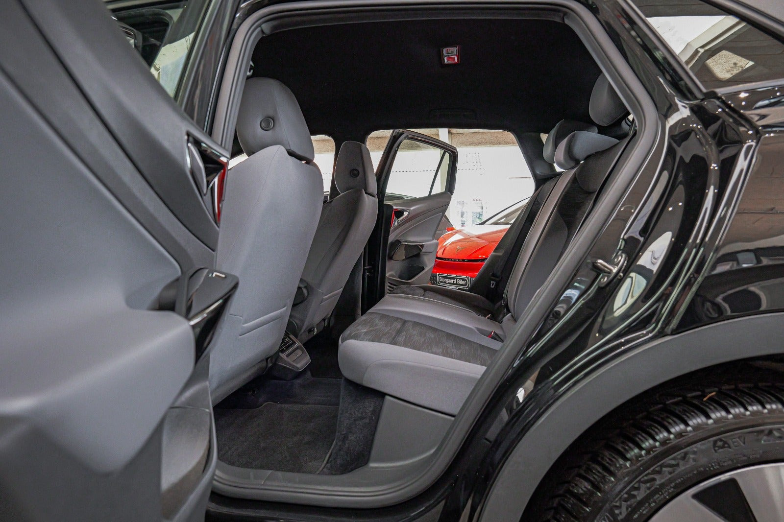 Sort VW ID.4 fra 2023