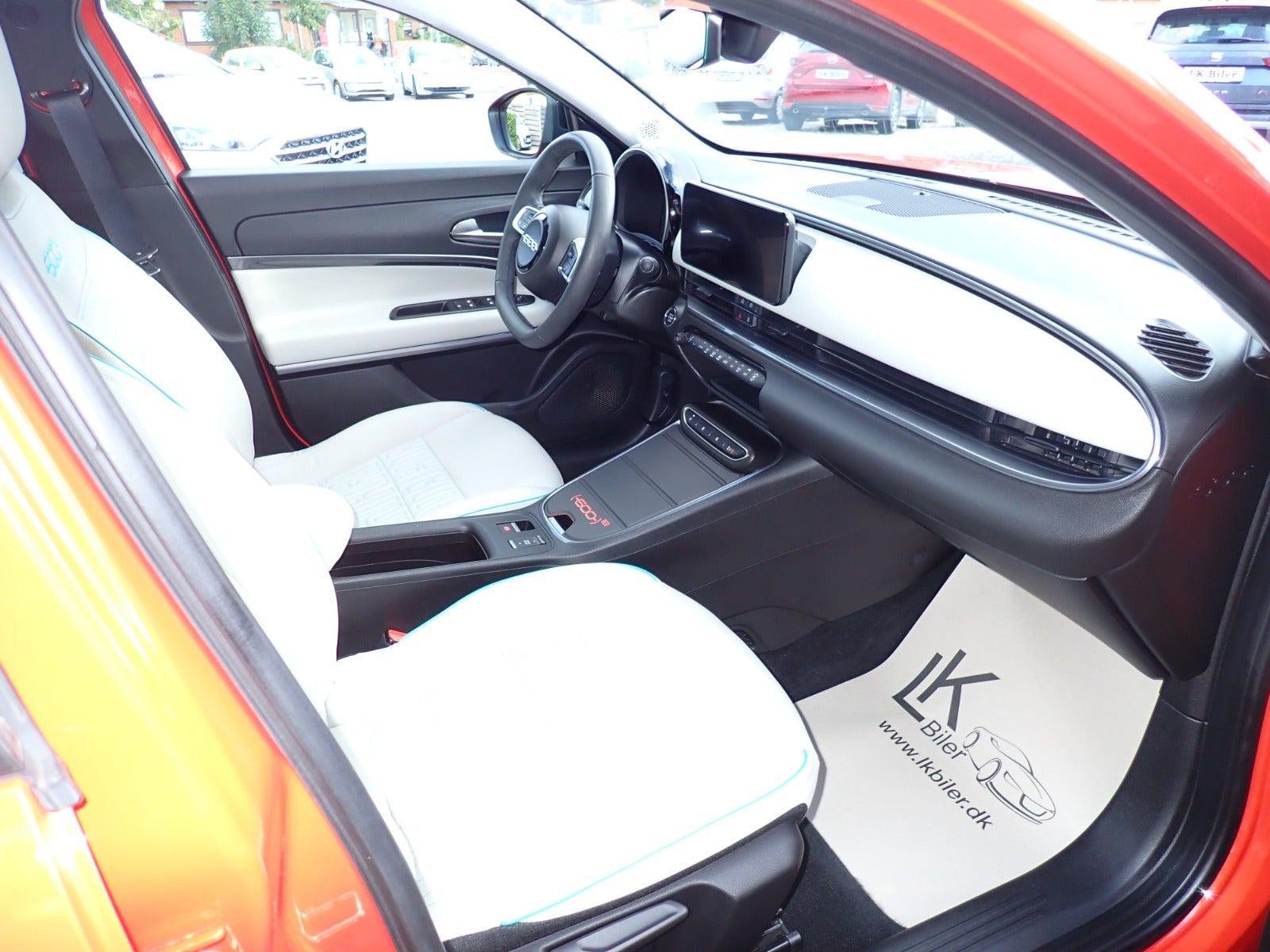 Orange Fiat 600e fra 2023