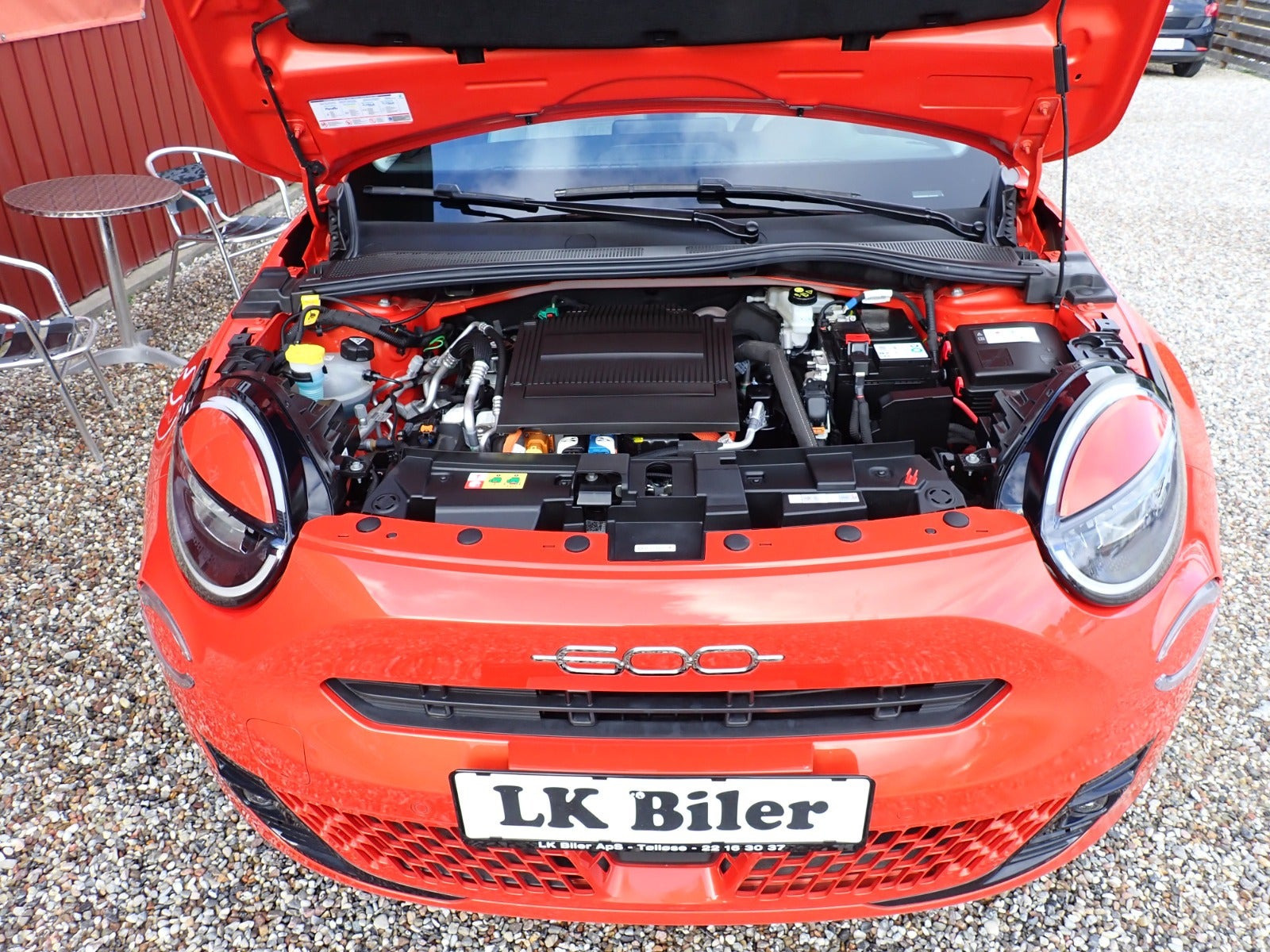 Orange Fiat 600e fra 2023