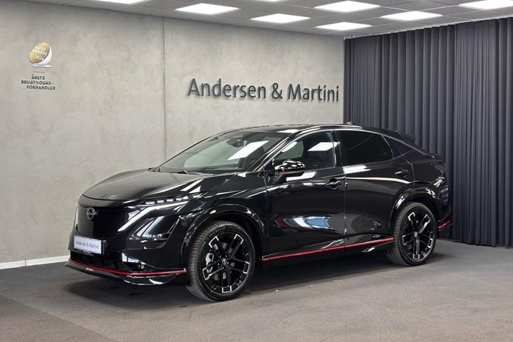 Sort Nissan Ariya fra 2026