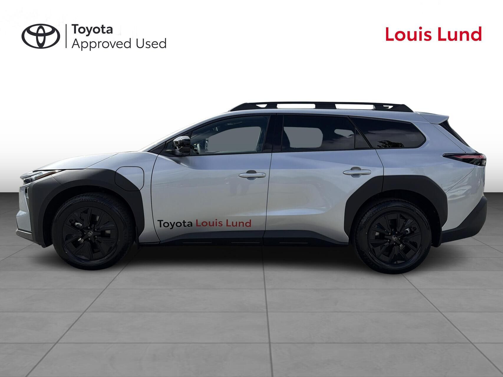 Sølv Toyota bZ4X Touring fra 2026