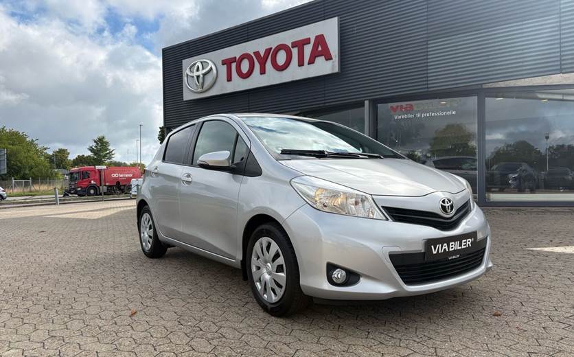 Toyota Yaris 1,0 VVT-I T1 Style 69HK 5d