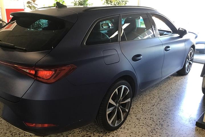 Blå Seat Leon fra 2020