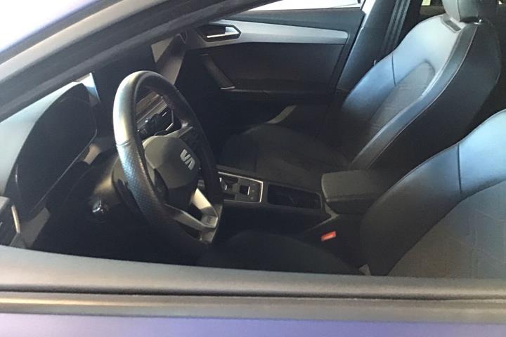 Blå Seat Leon fra 2020