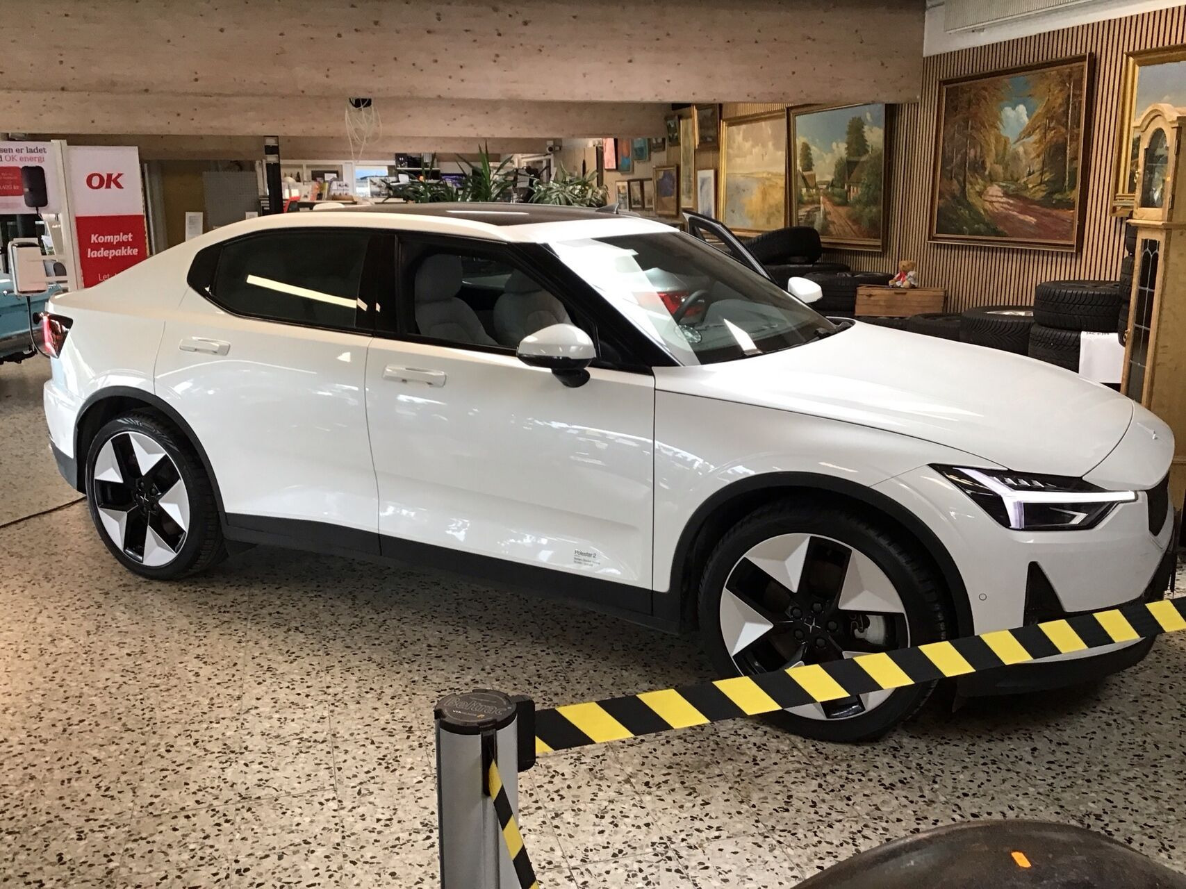 Hvid Polestar 2 fra 2022