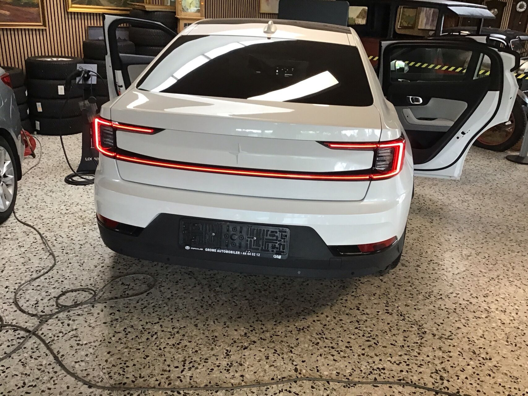 Hvid Polestar 2 fra 2022
