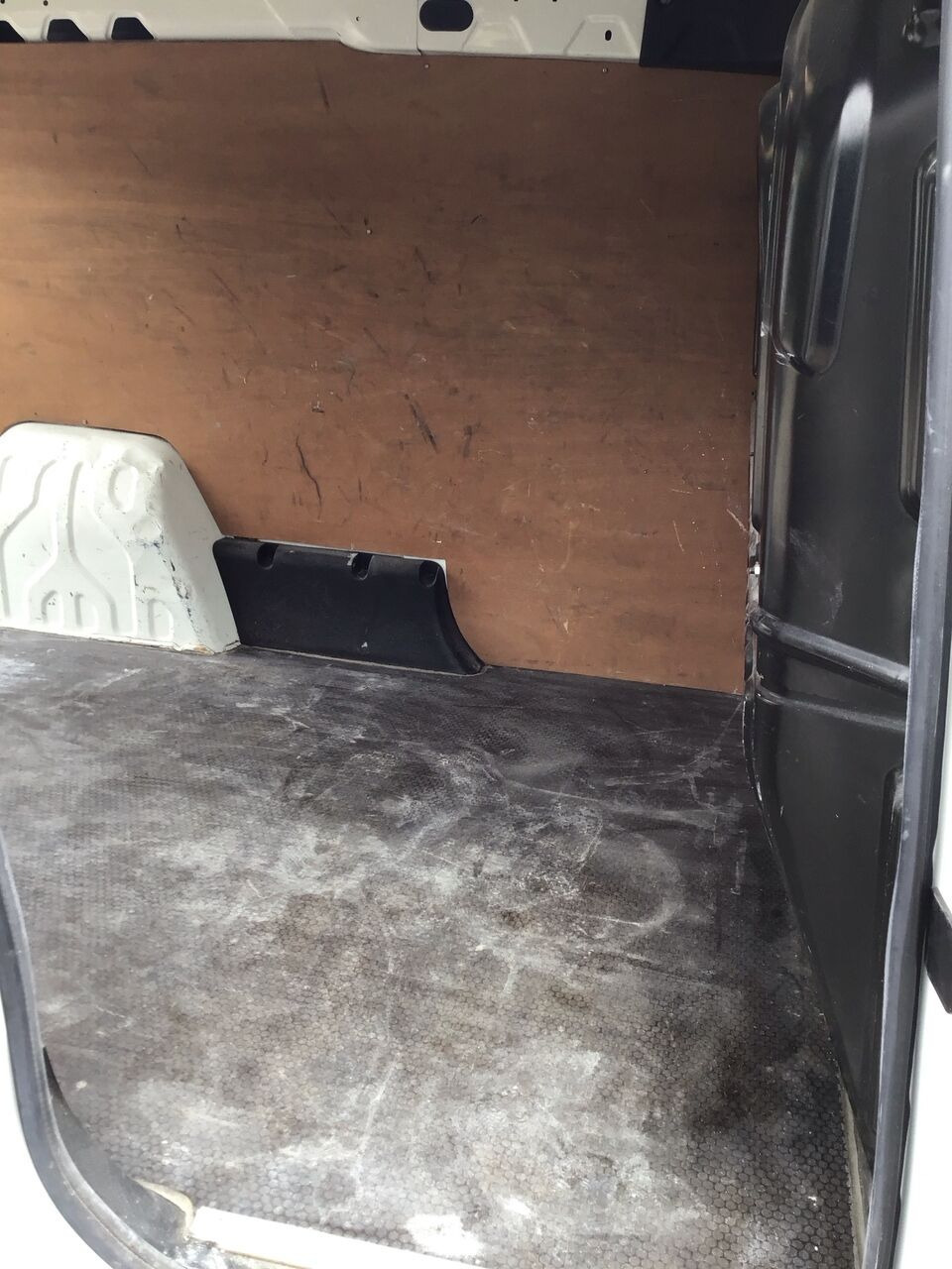 Hvid Opel Combo fra 2017