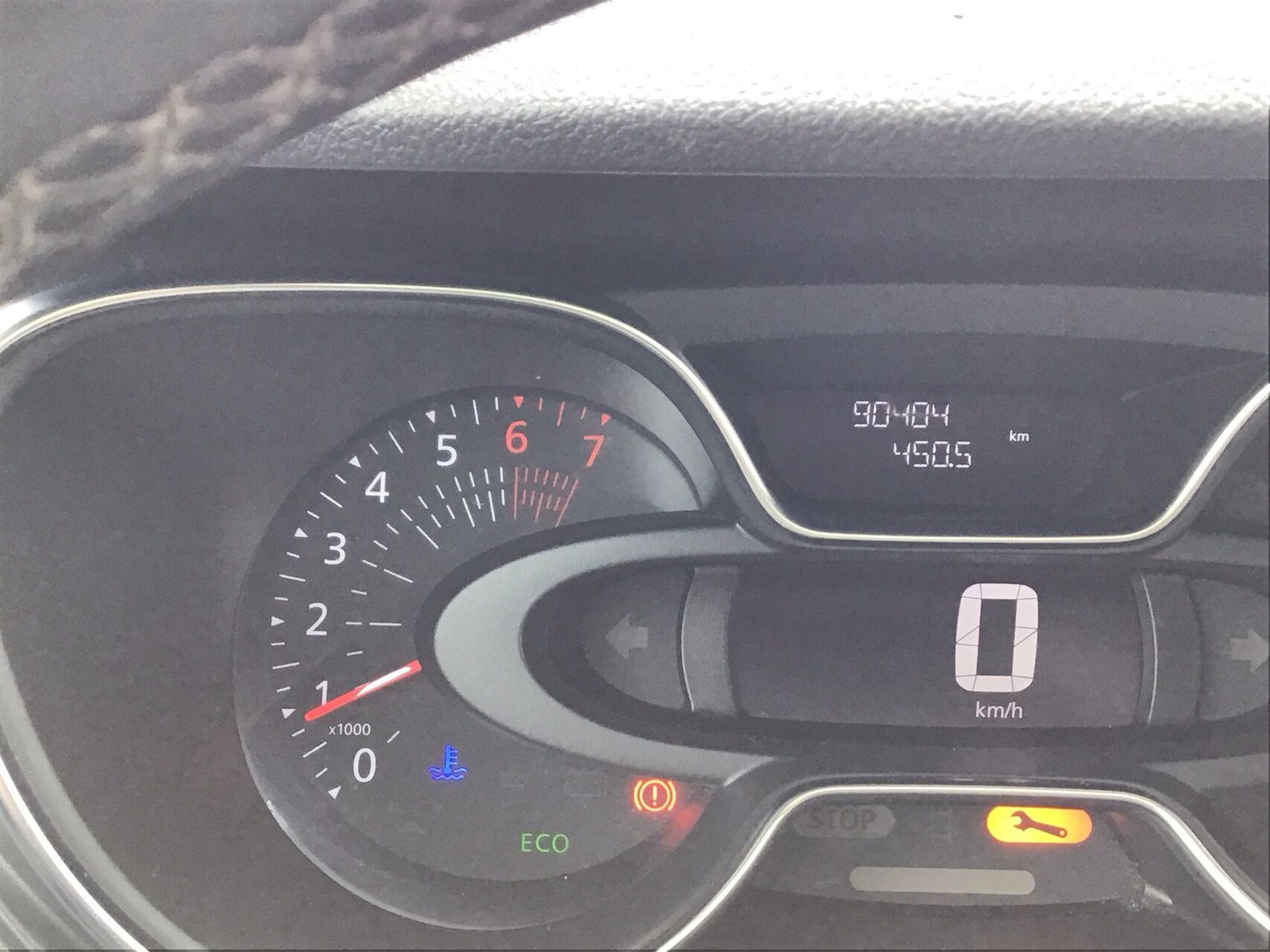 Sølv Renault Captur fra 2017