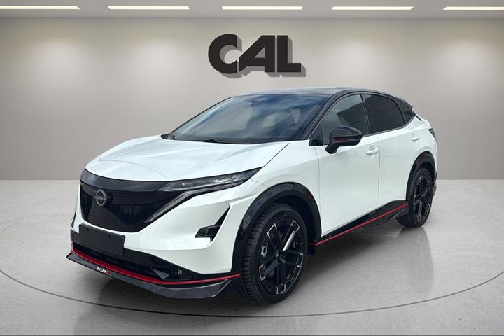 Hvid Nissan Ariya fra 2026