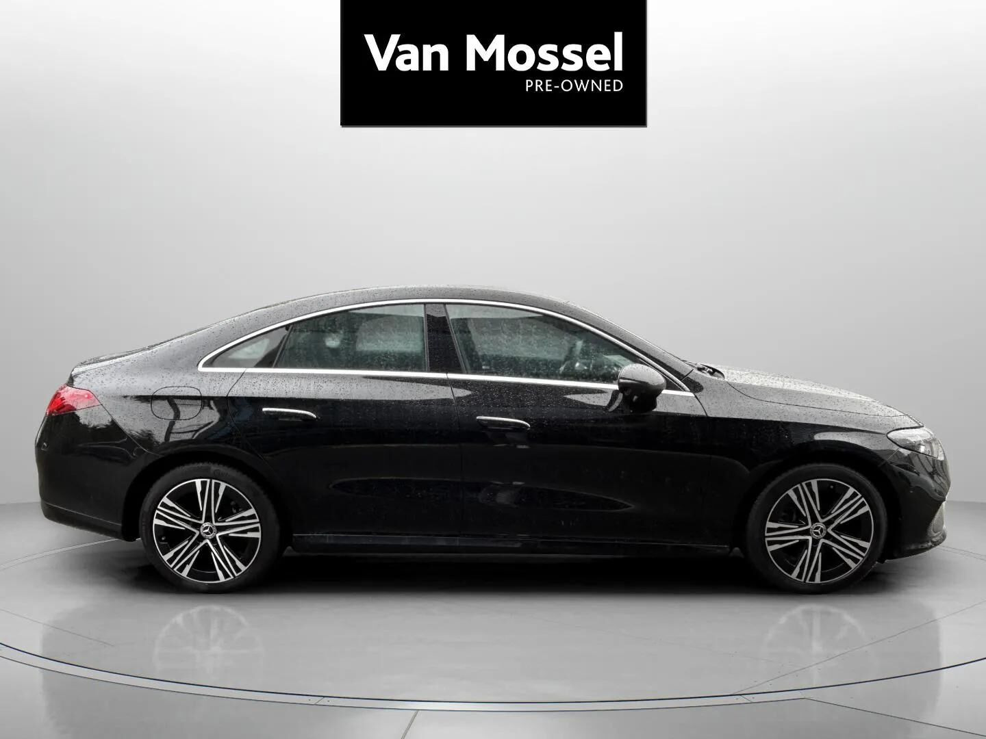 Sort Mercedes CLA250+ fra 2026